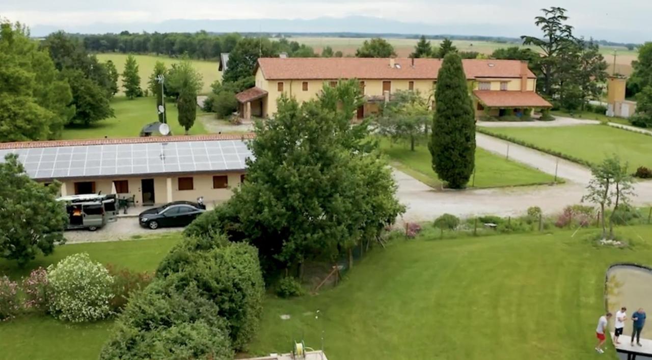 Agriturismo Tenuta Regina - Glamping Luxury Lodges And Apartments Palazzolo dello Stella Dış mekan fotoğraf
