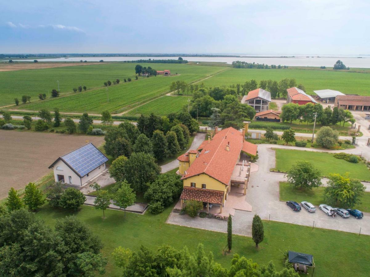 Agriturismo Tenuta Regina - Glamping Luxury Lodges And Apartments Palazzolo dello Stella Dış mekan fotoğraf