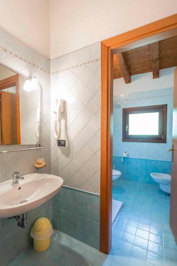 Agriturismo Tenuta Regina - Glamping Luxury Lodges And Apartments Palazzolo dello Stella Dış mekan fotoğraf