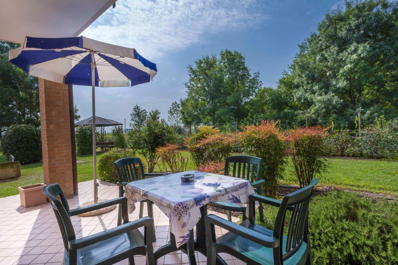 Agriturismo Tenuta Regina - Glamping Luxury Lodges And Apartments Palazzolo dello Stella Dış mekan fotoğraf