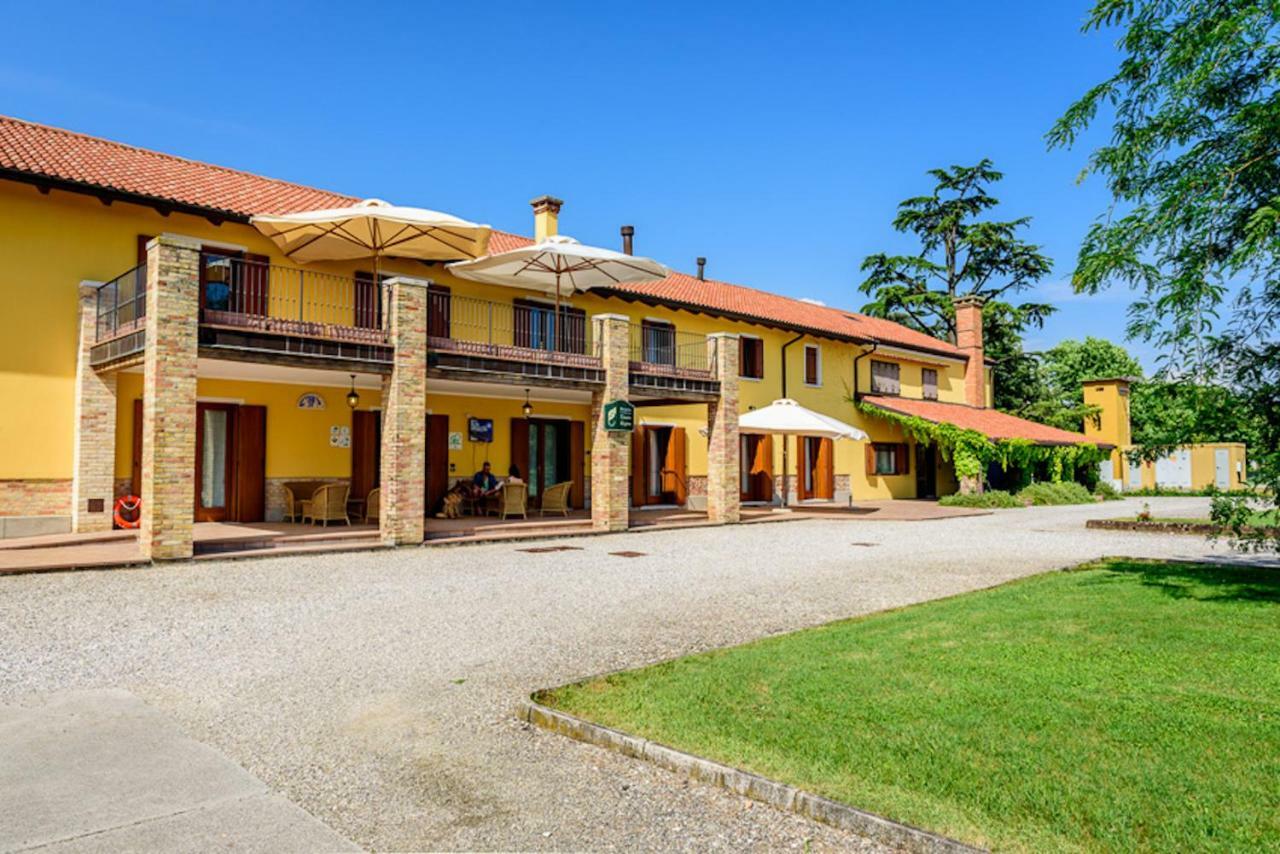 Agriturismo Tenuta Regina - Glamping Luxury Lodges And Apartments Palazzolo dello Stella Dış mekan fotoğraf